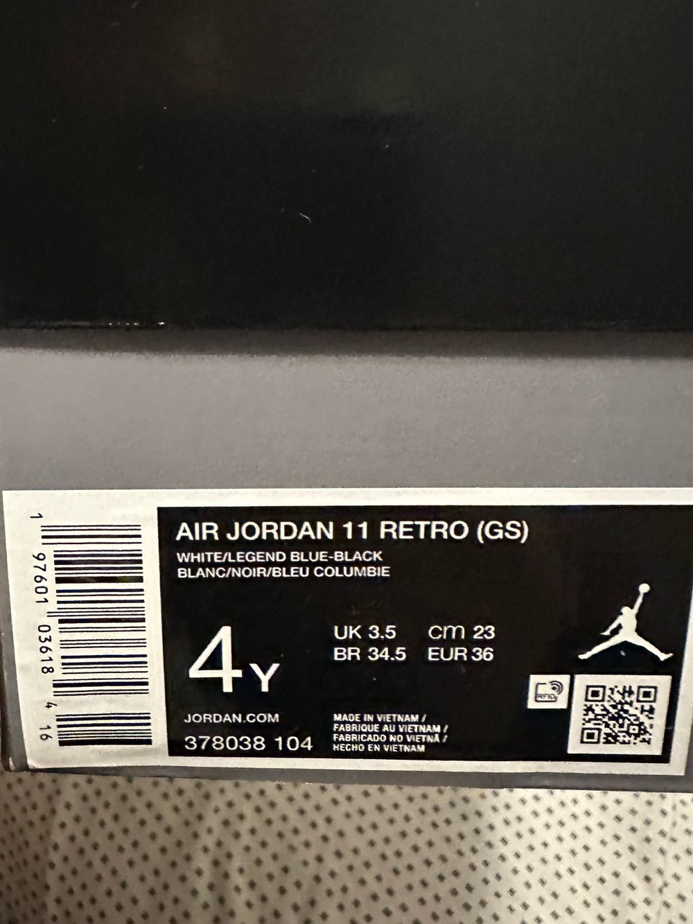 Jordan Air Jordan 11 Retro (GS) White/Legend Blue/Black Kids Sneakers